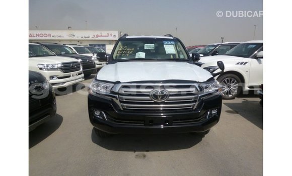 Buy Import Toyota Land Cruiser Black Car in Import - Dubai in Dakar Buy Import Toyota Land Cruiser Black Car in Import - Dubai in Dakar