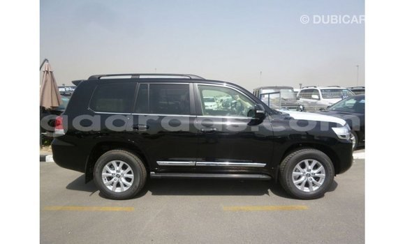 Buy Import Toyota Land Cruiser Black Car in Import - Dubai in Dakar Buy Import Toyota Land Cruiser Black Car in Import - Dubai in Dakar