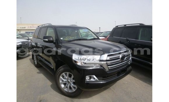 Acheter Import Voiture Toyota Land Cruiser Noir à Import - Dubai, Dakar Acheter Import Voiture Toyota Land Cruiser Noir à Import - Dubai, Dakar