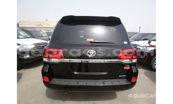 Acheter Import Voiture Toyota Land Cruiser Noir à Import - Dubai, Dakar Acheter Import Voiture Toyota Land Cruiser Noir à Import - Dubai, Dakar