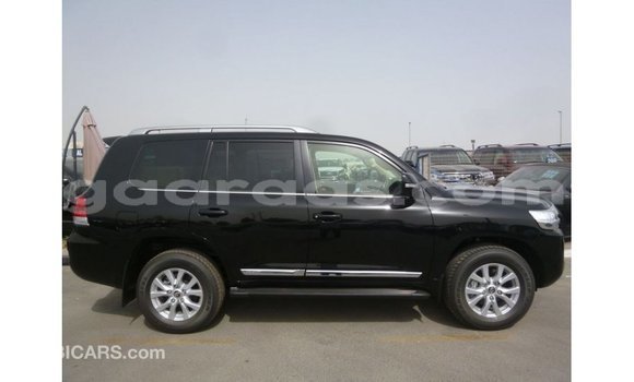 Acheter Import Voiture Toyota Land Cruiser Noir à Import - Dubai, Dakar Acheter Import Voiture Toyota Land Cruiser Noir à Import - Dubai, Dakar
