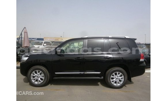 Acheter Import Voiture Toyota Land Cruiser Noir à Import - Dubai, Dakar Acheter Import Voiture Toyota Land Cruiser Noir à Import - Dubai, Dakar