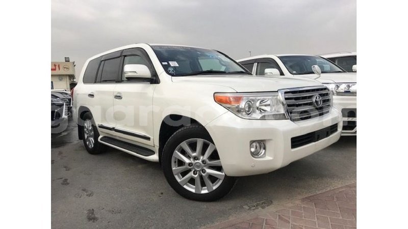 Big with watermark toyota land cruiser dakar import dubai 4974