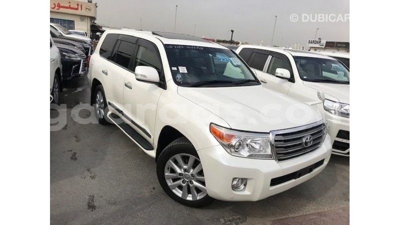 Big with watermark toyota land cruiser dakar import dubai 4974