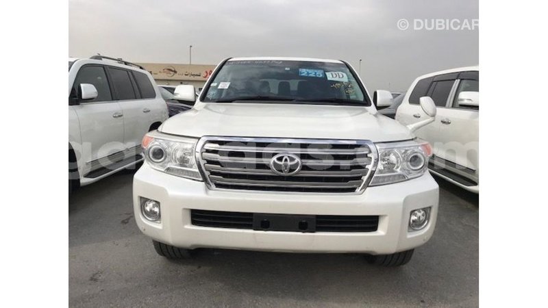 Big with watermark toyota land cruiser dakar import dubai 4974