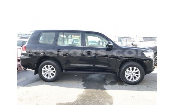 Buy Import Toyota Land Cruiser Black Car in Import - Dubai in Dakar Buy Import Toyota Land Cruiser Black Car in Import - Dubai in Dakar