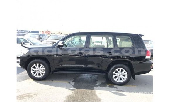 Buy Import Toyota Land Cruiser Black Car in Import - Dubai in Dakar Buy Import Toyota Land Cruiser Black Car in Import - Dubai in Dakar