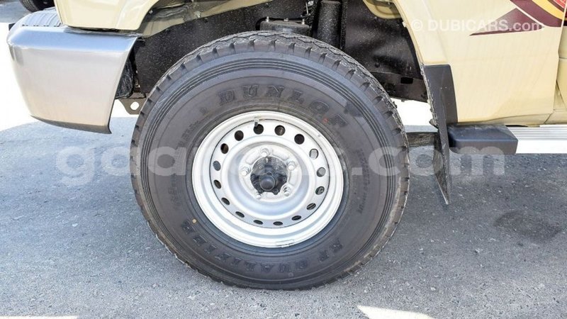 Big with watermark toyota land cruiser dakar import dubai 5003