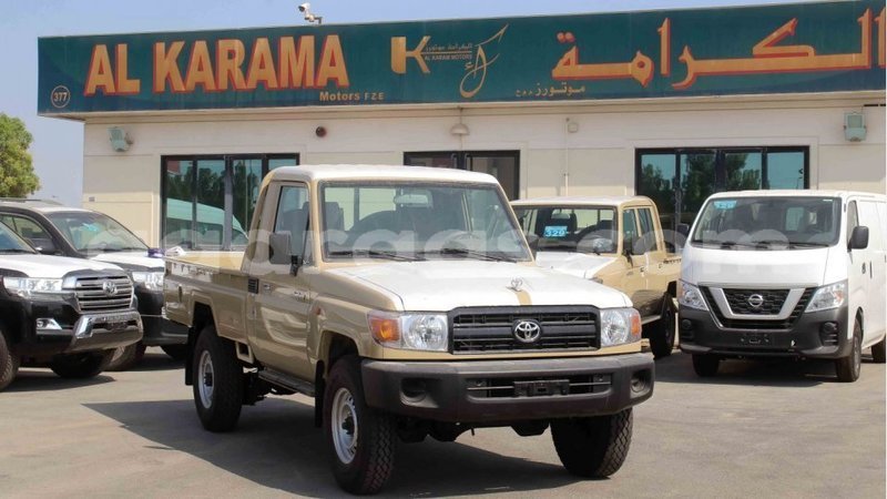 Big with watermark toyota land cruiser dakar import dubai 5026