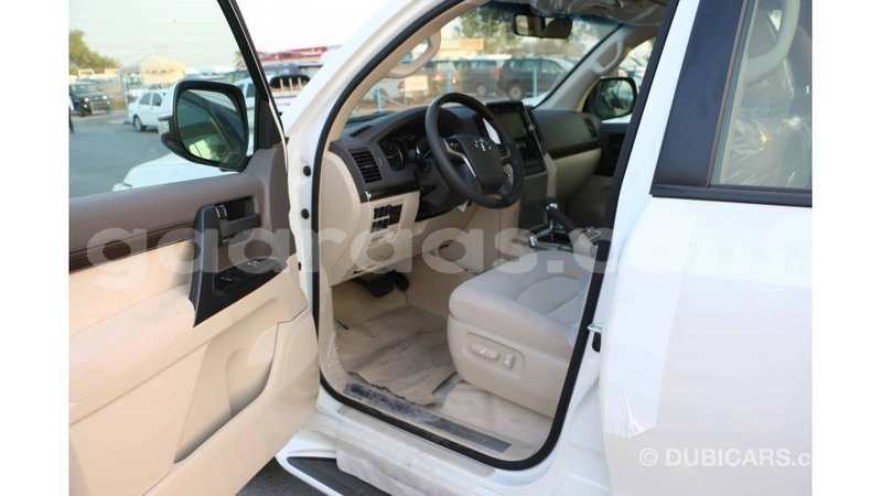 Big with watermark toyota land cruiser dakar import dubai 5036