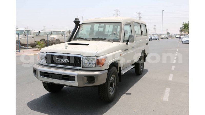 Big with watermark toyota land cruiser dakar import dubai 5039