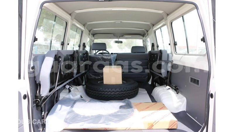 Big with watermark toyota land cruiser dakar import dubai 5039