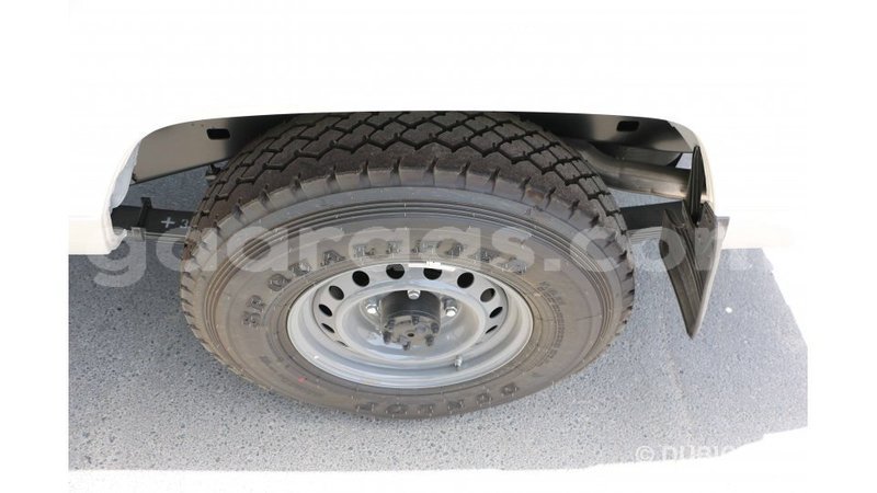 Big with watermark toyota land cruiser dakar import dubai 5039