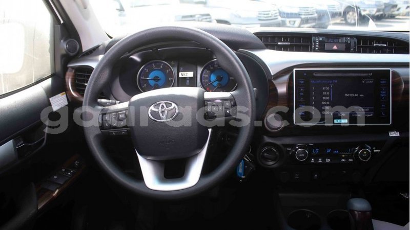 Big with watermark toyota hilux dakar import dubai 5044