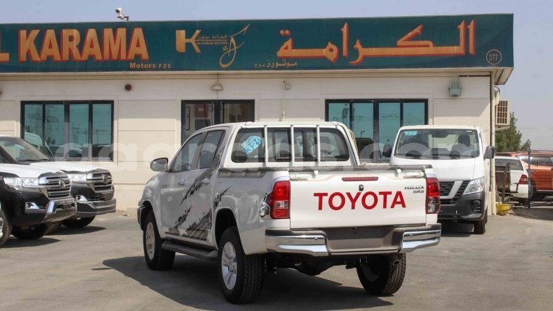 Big with watermark toyota hilux dakar import dubai 5044