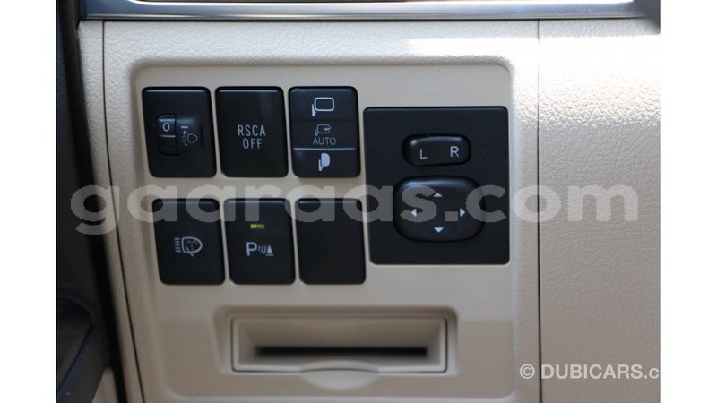 Big with watermark toyota land cruiser dakar import dubai 5045