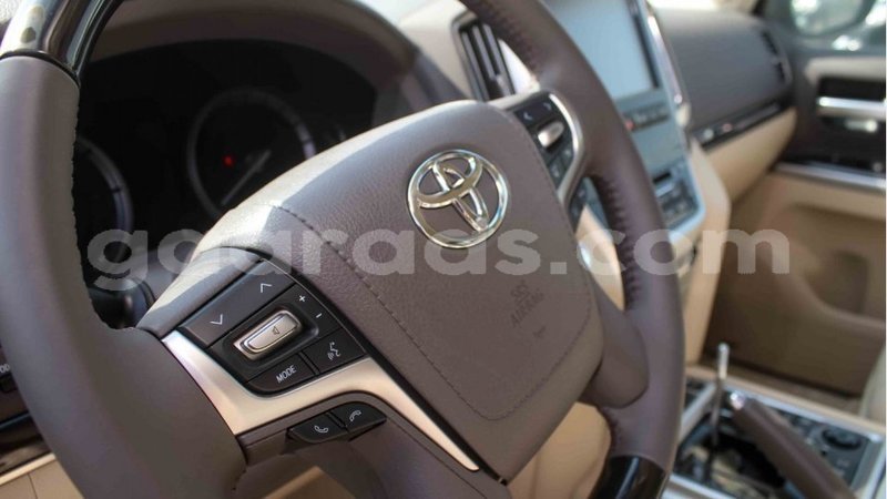 Big with watermark toyota land cruiser dakar import dubai 5051