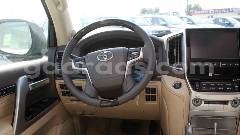 Big with watermark toyota land cruiser dakar import dubai 5051