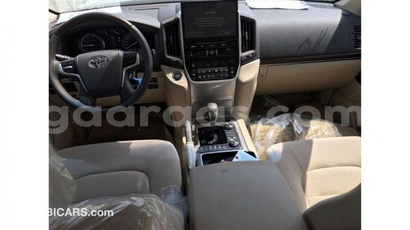 Big with watermark toyota land cruiser dakar import dubai 5052