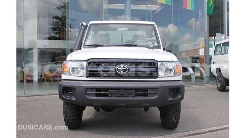 Big with watermark toyota land cruiser dakar import dubai 5060