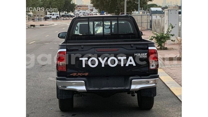 Big with watermark toyota hilux dakar import dubai 5061