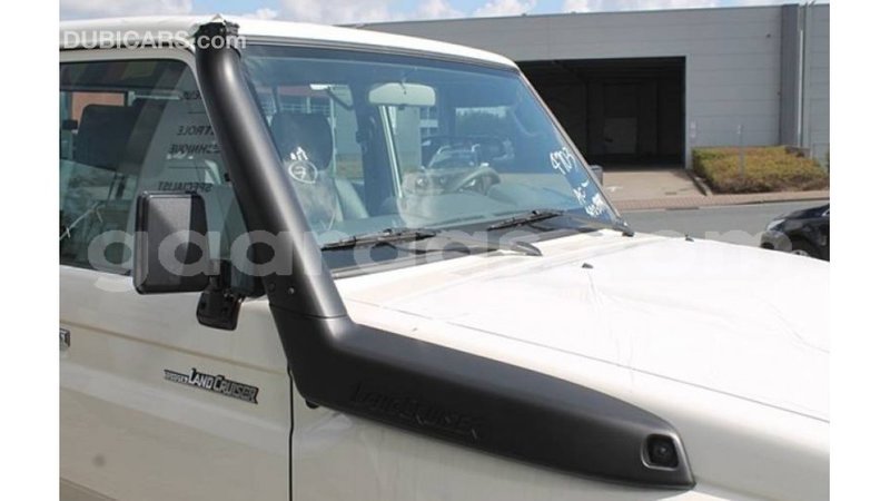 Big with watermark toyota land cruiser dakar import dubai 5069