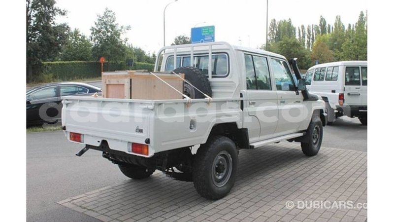 Big with watermark toyota land cruiser dakar import dubai 5069