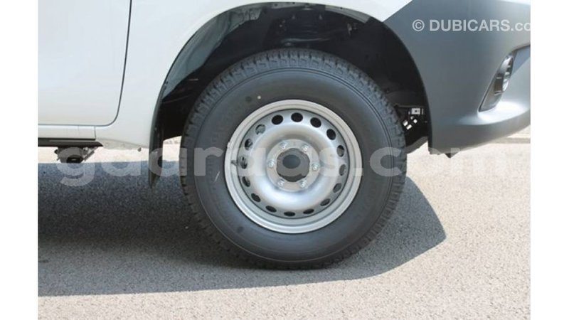 Big with watermark toyota hilux dakar import dubai 5072