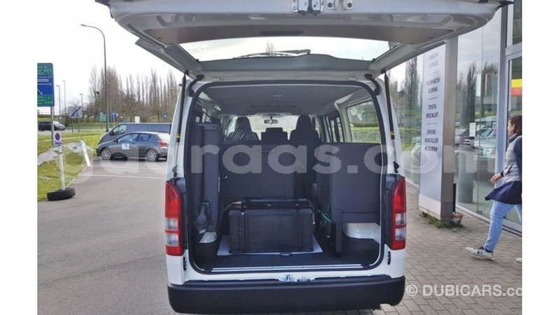 Big with watermark toyota hiace dakar import dubai 5074