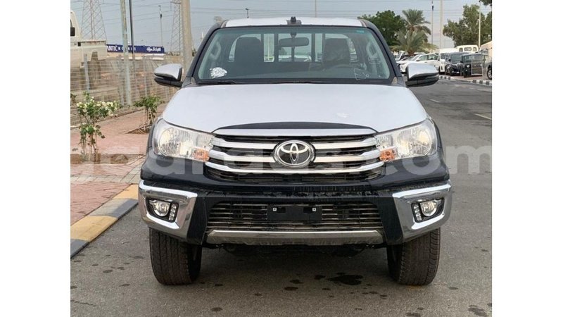 Big with watermark toyota hilux dakar import dubai 5086