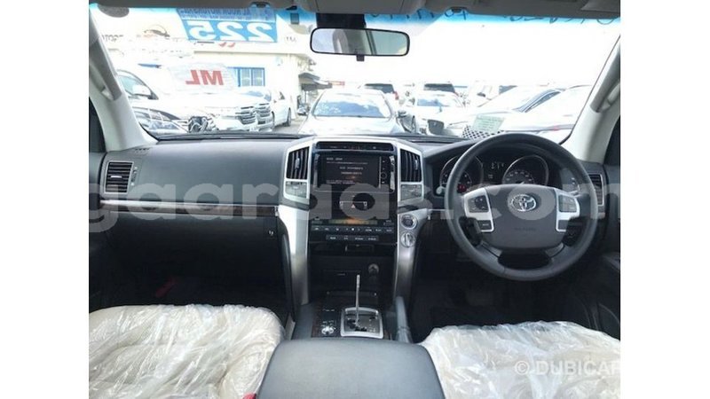 Big with watermark toyota land cruiser dakar import dubai 5097