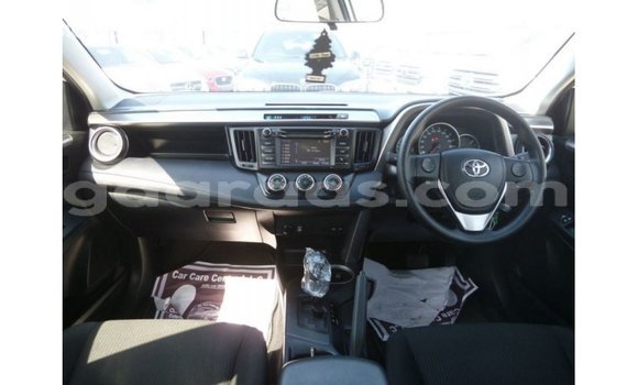 Buy Import Toyota 4Runner White Car in Import - Dubai in Dakar Buy Import Toyota 4Runner White Car in Import - Dubai in Dakar