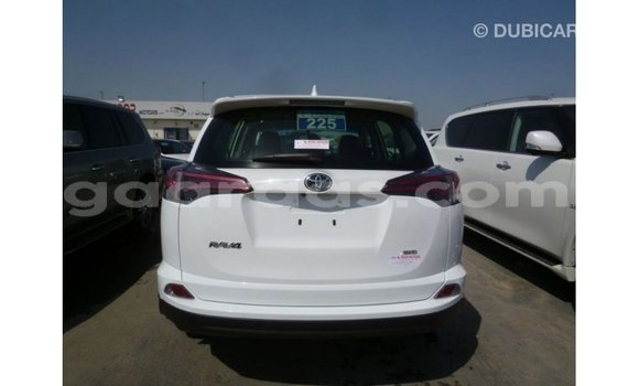 Buy Import Toyota 4Runner White Car in Import - Dubai in Dakar Buy Import Toyota 4Runner White Car in Import - Dubai in Dakar