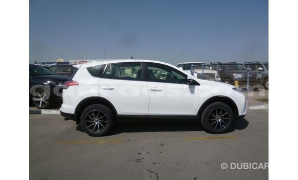 Buy Import Toyota 4Runner White Car in Import - Dubai in Dakar Buy Import Toyota 4Runner White Car in Import - Dubai in Dakar