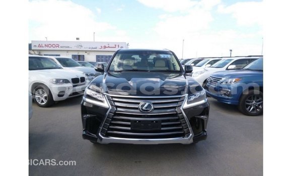 Acheter Import Voiture Lexus LX Noir à Import - Dubai, Dakar Acheter Import Voiture Lexus LX Noir à Import - Dubai, Dakar