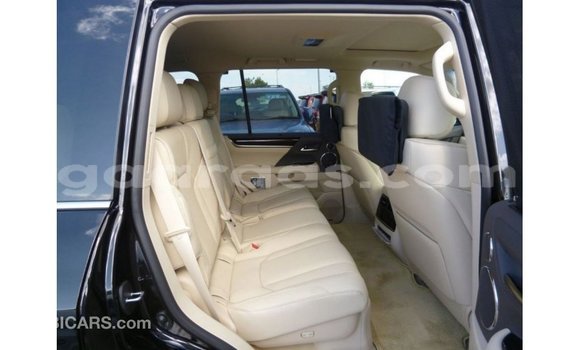 Acheter Import Voiture Lexus LX Noir à Import - Dubai, Dakar Acheter Import Voiture Lexus LX Noir à Import - Dubai, Dakar