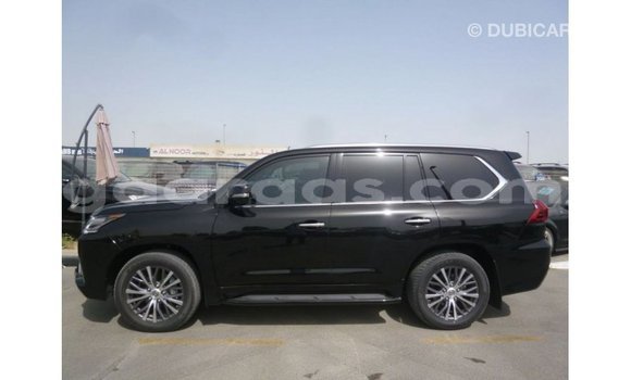Acheter Import Voiture Lexus LX Noir à Import - Dubai, Dakar Acheter Import Voiture Lexus LX Noir à Import - Dubai, Dakar