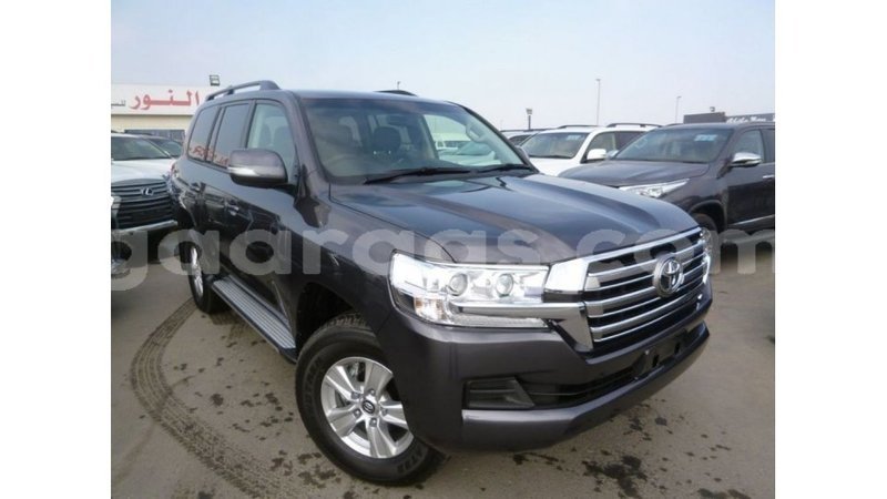 Big with watermark toyota land cruiser dakar import dubai 5119