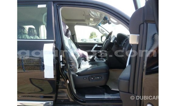 Buy Import Toyota Land Cruiser Black Car in Import - Dubai in Dakar Buy Import Toyota Land Cruiser Black Car in Import - Dubai in Dakar