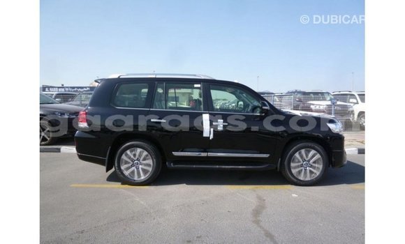Buy Import Toyota Land Cruiser Black Car in Import - Dubai in Dakar Buy Import Toyota Land Cruiser Black Car in Import - Dubai in Dakar