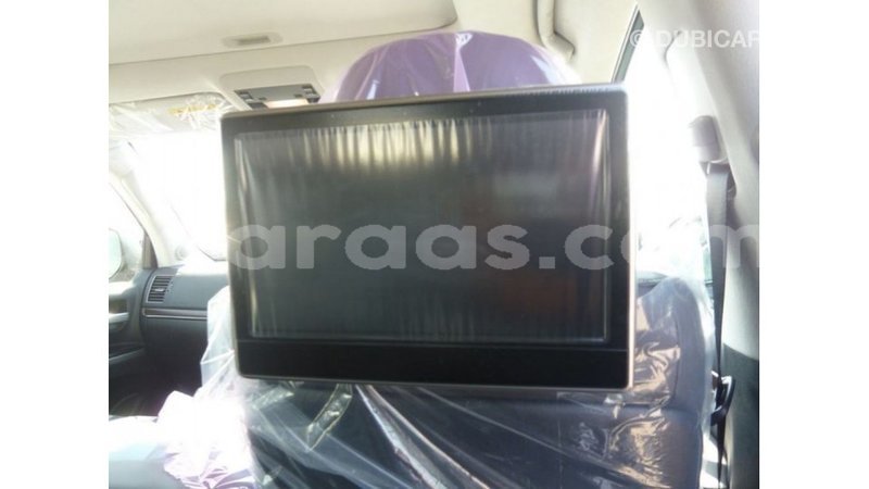 Big with watermark toyota land cruiser dakar import dubai 5120