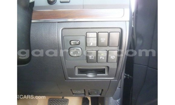 Buy Import Toyota Land Cruiser Black Car in Import - Dubai in Dakar Buy Import Toyota Land Cruiser Black Car in Import - Dubai in Dakar