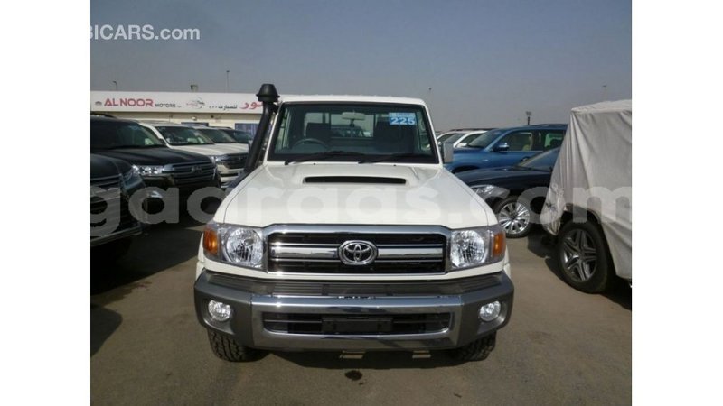 Big with watermark toyota land cruiser dakar import dubai 5130