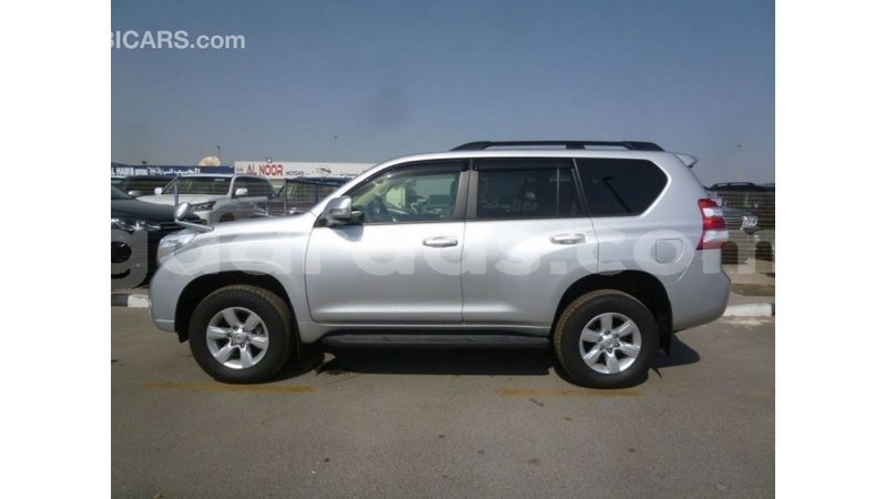 Big with watermark toyota prado dakar import dubai 5134