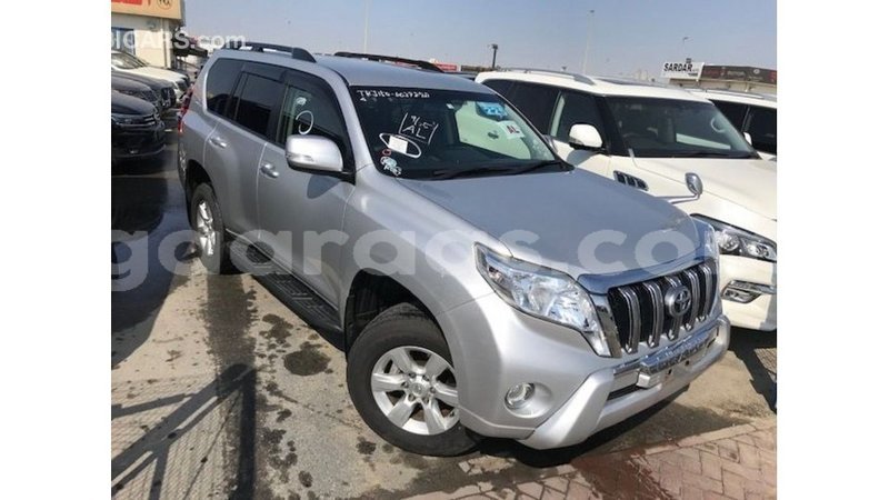 Big with watermark toyota prado dakar import dubai 5152