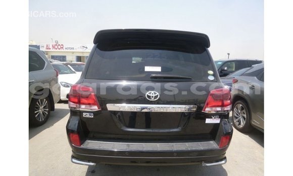 Acheter Import Voiture Toyota Land Cruiser Noir à Import - Dubai, Dakar Acheter Import Voiture Toyota Land Cruiser Noir à Import - Dubai, Dakar