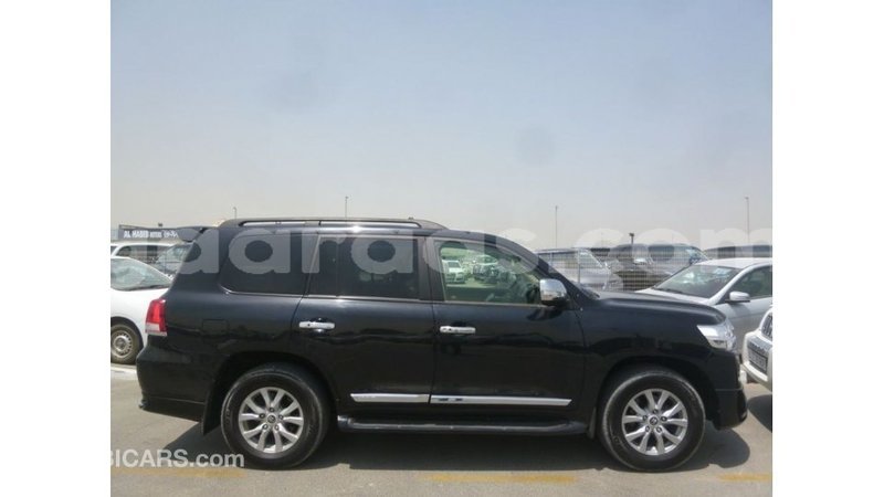 Big with watermark toyota land cruiser dakar import dubai 5156