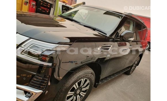 Acheter Import Voiture Nissan Patrol Noir à Import - Dubai, Dakar Acheter Import Voiture Nissan Patrol Noir à Import - Dubai, Dakar