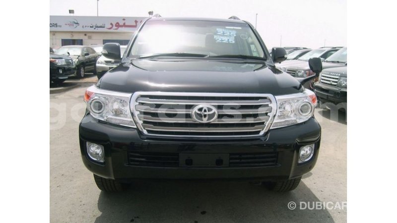 Big with watermark toyota land cruiser dakar import dubai 5165