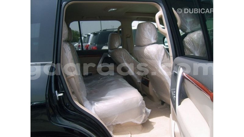 Big with watermark toyota land cruiser dakar import dubai 5165